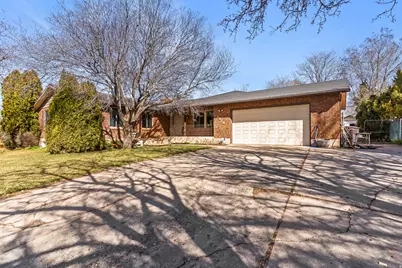 1874 N 300 W, Sunset, UT 84015 - Photo 2