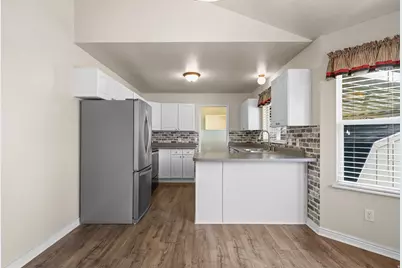 305 W 2300 S, Perry, UT 84302 - Photo 10