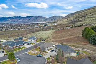 305 W 2300 S, Perry, UT 84302 - Photo 40