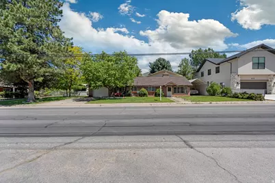 415 E Maple St, Mapleton, UT 84664 - Photo 1