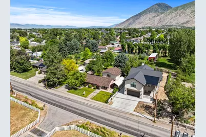 415 E Maple St, Mapleton, UT 84664 - Photo 30