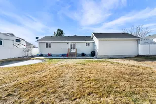 4610 N Kestrel Way, Eagle Mountain, UT 84005 - Photo 20