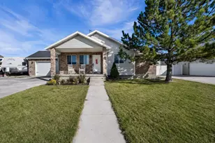 4610 N Kestrel Way, Eagle Mountain, UT 84005 - Photo 1