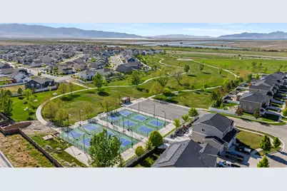 33 E Delgada Ln, Stansbury Park, UT 84074 - Photo 34