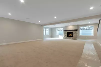 15724 S Rolling Bluff Dr, Draper, UT 84020 - Photo 14