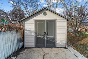 1091 N Mecham Ln, Midvale, UT 84047 - Photo 46