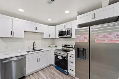 1091 E Mecham Ln, Midvale, UT 84047 - Photo 26