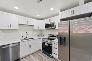 1091 E Mecham Ln, Midvale, UT 84047 - Photo 26