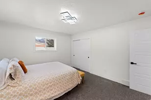 1091 E Mecham Ln, Midvale, UT 84047 - Photo 8