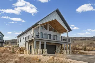 776 W Snowberry Ct, Garden City, UT 84028 - Photo 4