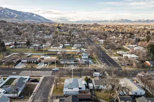 1007 Bonneville Ave, Logan, UT 84341 - Photo 36