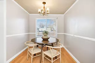 1007 Bonneville Ave, Logan, UT 84341 - Photo 10