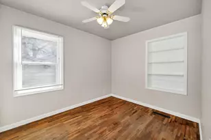 1007 Bonneville Ave, Logan, UT 84341 - Photo 14