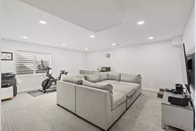 4180 E Center Point St, Eagle Mountain, UT 84005 - Photo 32