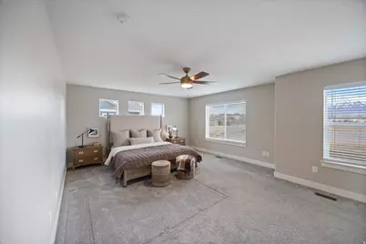 9303 N Vernham Ln, Eagle Mountain, UT 84005 - Photo 14