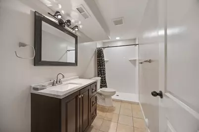 9303 N Vernham Ln, Eagle Mountain, UT 84005 - Photo 32