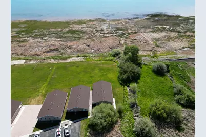 20 S Lakeside Dr, Garden City, UT 84028 - Photo 24