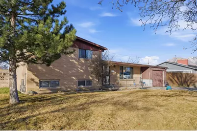 195 E 7060 S, Midvale, UT 84047 - Photo 4