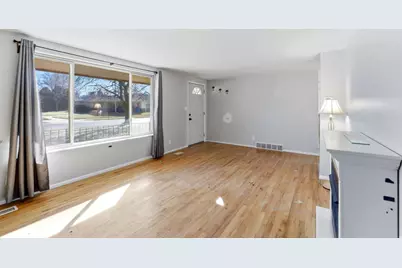 195 E 7060 S, Midvale, UT 84047 - Photo 8