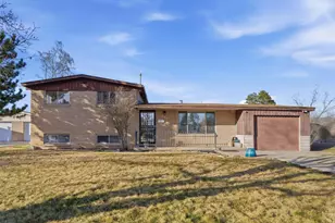 195 E 7060 S, Midvale, UT 84047 - Photo 1