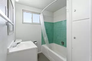 195 E 7060 S, Midvale, UT 84047 - Photo 36