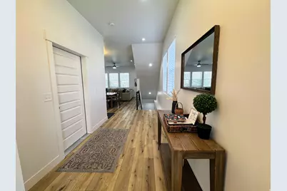 514 S Koneta Ct, Salt Lake City, UT 84102 - Photo 2