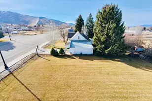 19 N Main, Levan, UT 84639 - Photo 16