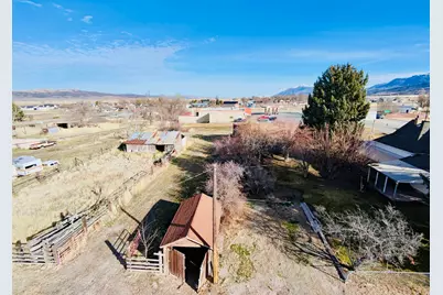 19 N Main, Levan, UT 84639 - Photo 20