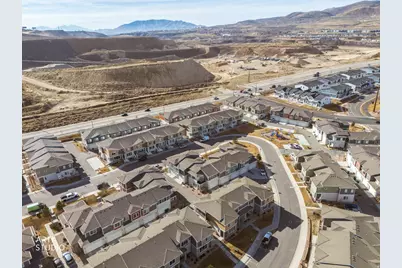 1020 W Lapis Fields, Bluffdale, UT 84065 - Photo 30