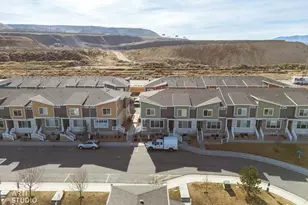 1020 W Lapis Fields, Bluffdale, UT 84065 - Photo 1