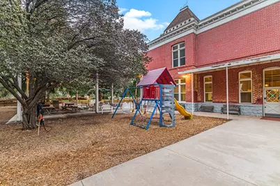 21 N Main St W, Junction, UT 84740 - Photo 22