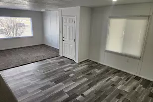 328 E Pellinore St N, North Salt Lake, UT 84054 - Photo 16