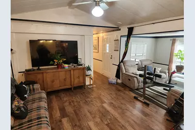 11362 S Crescent Park Way E #8, Sandy, UT 84070 - Photo 4