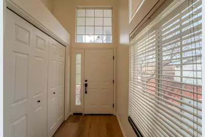 1136 E Elgin Ave, Salt Lake City, UT 84106 - Photo 8