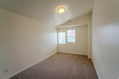 1136 E Elgin Ave, Salt Lake City, UT 84106 - Photo 20