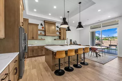 1555 W Woodsview Ln, Saint George, UT 84770 - Photo 8