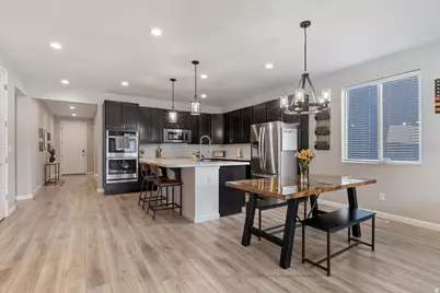 5375 N Lindbergh Ln, Eagle Mountain, UT 84005 - Photo 6