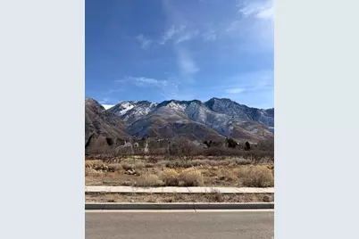1664 N Dean Ct #5, Alpine, UT 84004 - Photo 2