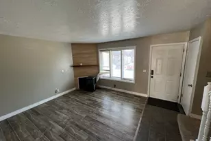 861 E 575 N, Layton, UT 84041 - Photo 4