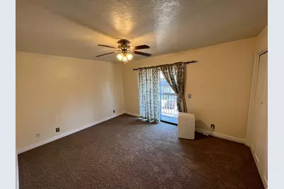 861 E 575 N, Layton, UT 84041 - Photo 10