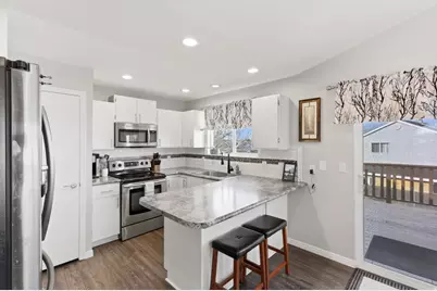 7522 W Tam Dr, Magna, UT 84044 - Photo 4