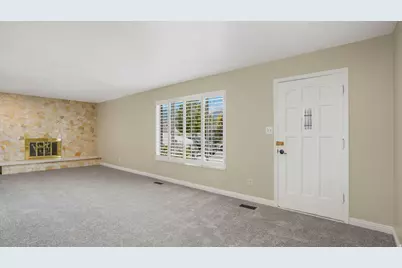 361 E McMillan Ln, Murray, UT 84107 - Photo 4