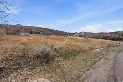 6481 Summit Cv #37, Huntsville, UT 84317 - Photo 16