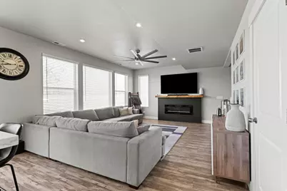 3214 S Fields Ave, Syracuse, UT 84075 - Photo 8