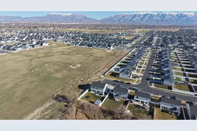 3214 S Fields Ave, Syracuse, UT 84075 - Photo 40