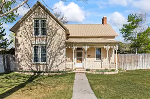 210 N 300 E, Manti, UT 84642 - Photo 1
