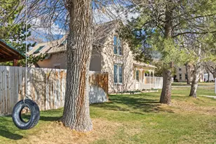 210 N 300 E, Manti, UT 84642 - Photo 2