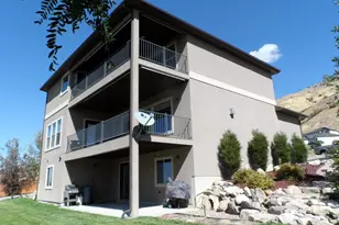 2517 N 2050 E, North Logan, UT 84341 - Photo 4