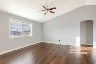 609 N 130 E, Smithfield, UT 84335 - Photo 6