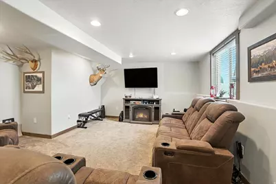 609 N 130 E, Smithfield, UT 84335 - Photo 24